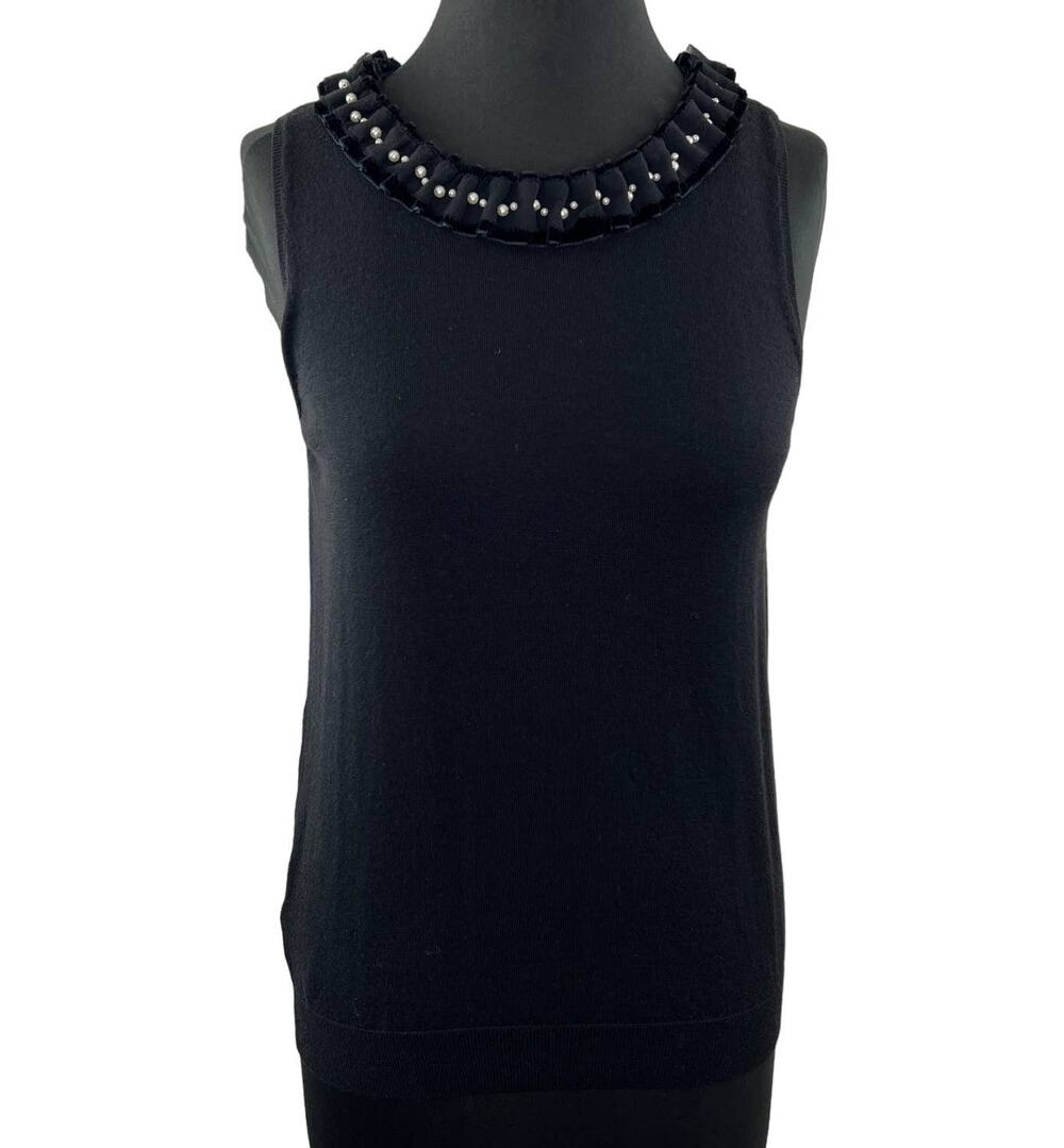 ANN TAYLOR Black Merino Pearl Beads Neckline Sleeveless Blouse Knit Top Career M